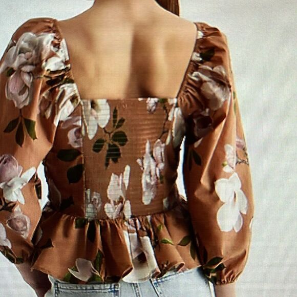 New! Express Floral Printed Pleated Peplum Top Blouse Puff Sleeve - Picture 3 of 16